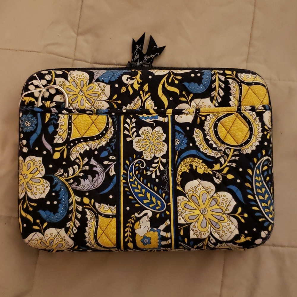 Vera Bradley "Ellie Blue" Mini laptop/iPad case